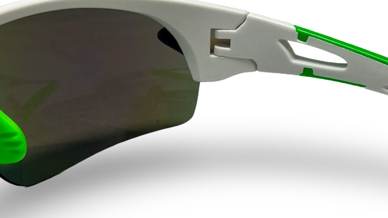Generic Flow Y2K Green — vista 4
