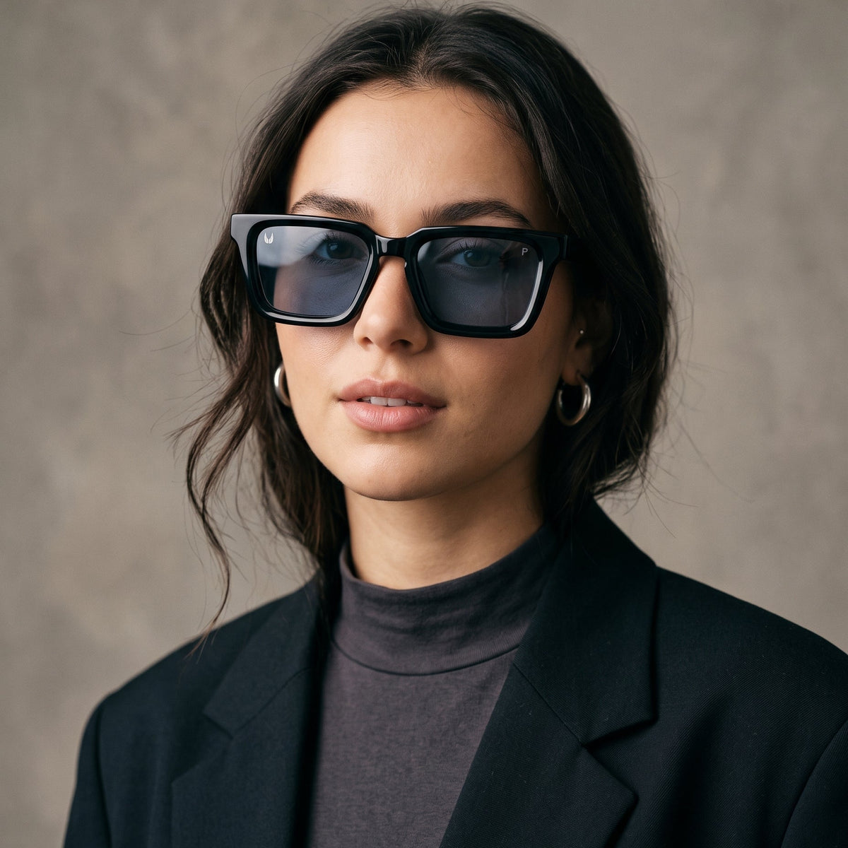 VALKIRA BELLAGIO.C01 — lentes de sol