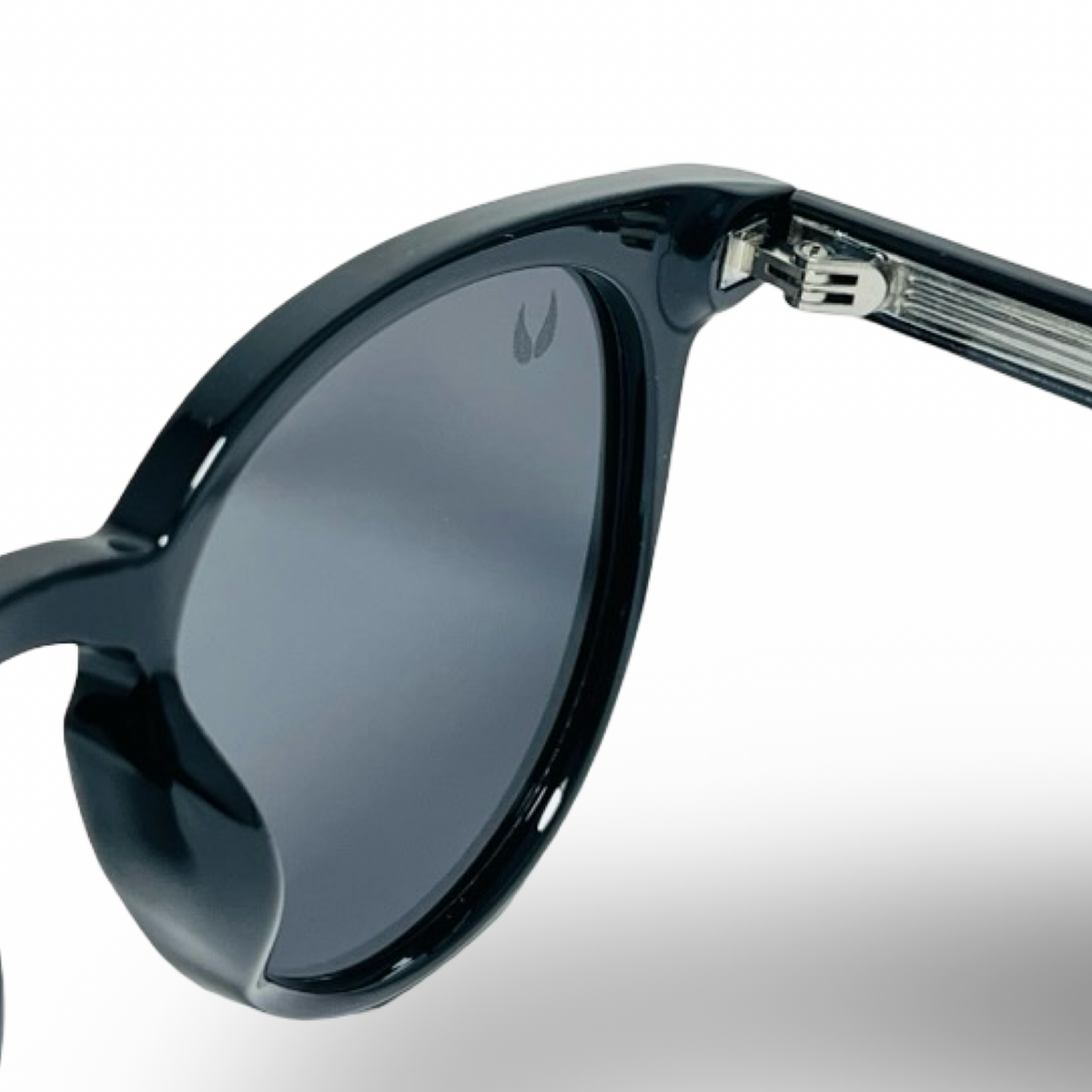 VALKIRA NOVA.C01 — lentes de sol