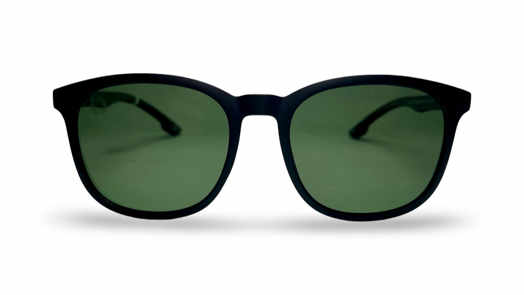 Lente de sol modelo VALKIRA SERENDIPITI VAS25122 C1 con cristal oscuro - Eternity Optica
