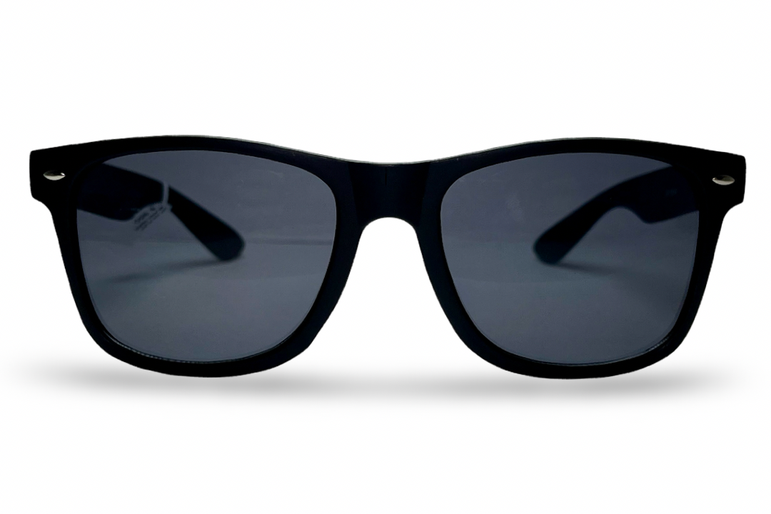 Lente de sol modelo Lentes de Sol Never Hide – Precisión Urbana con cristal oscuro - Eternity Optica