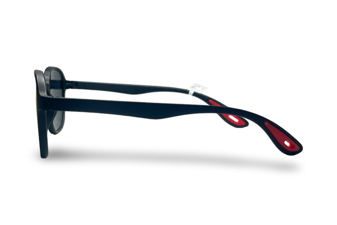 Generic Legion Black — vista 3