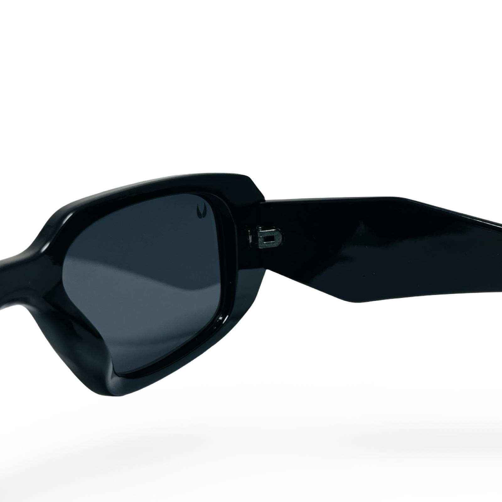 Valkira Ruby Black 6915BK — lentes de sol — vista 5