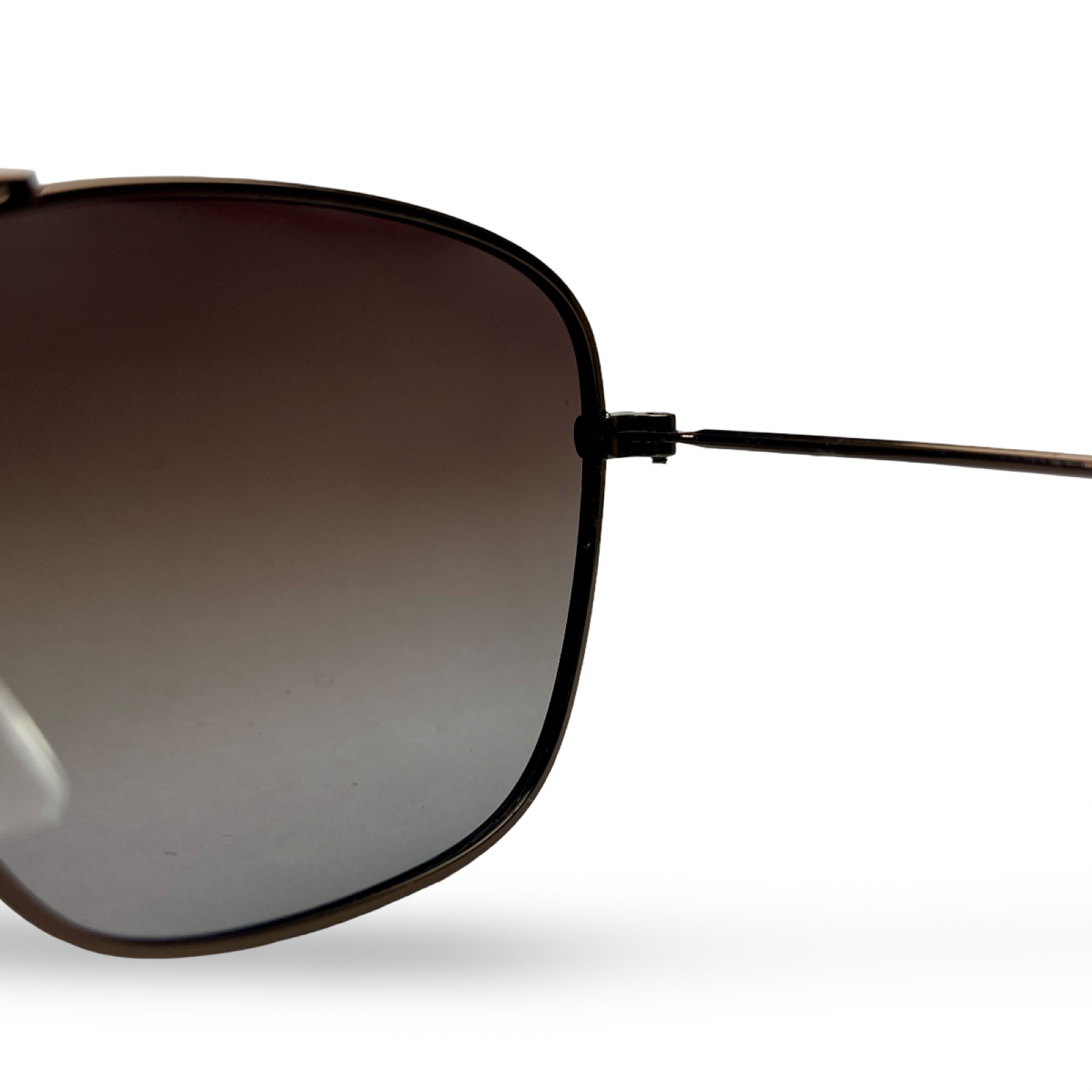 Polarized Rumania Black — vista 4