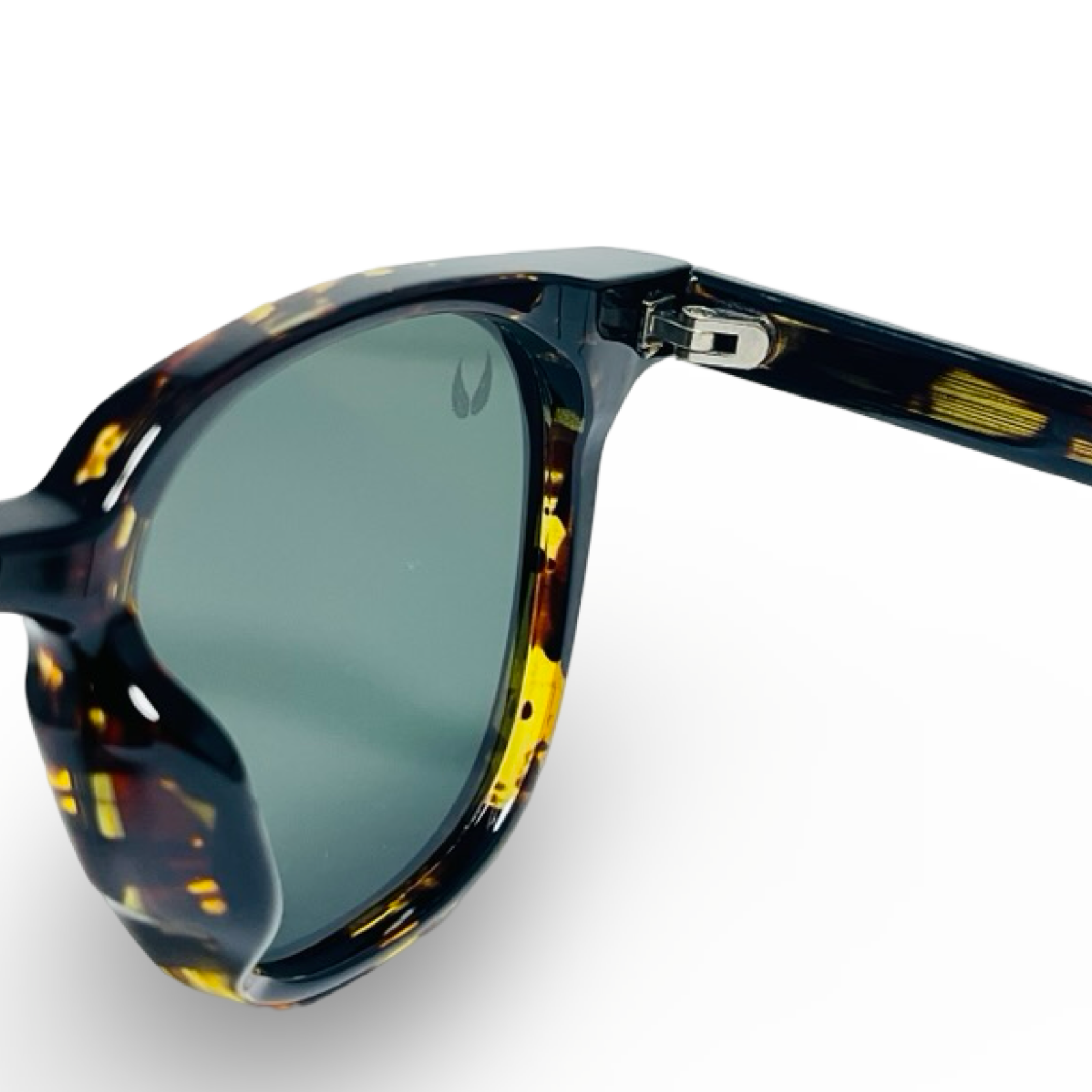 VALKIRA FLORIPA.C02 — lentes de sol