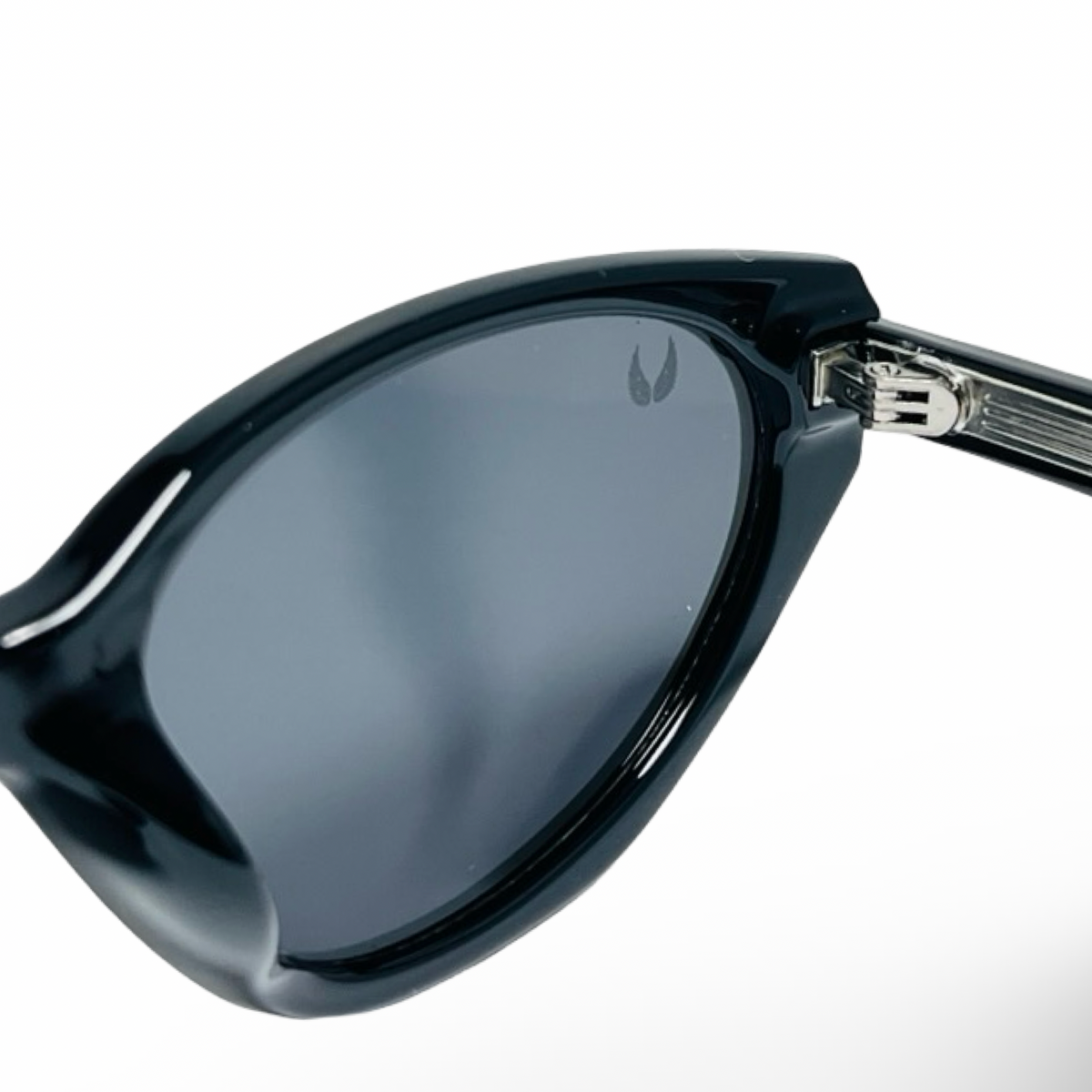 VALKIRA TORINO.C01 — lentes de sol