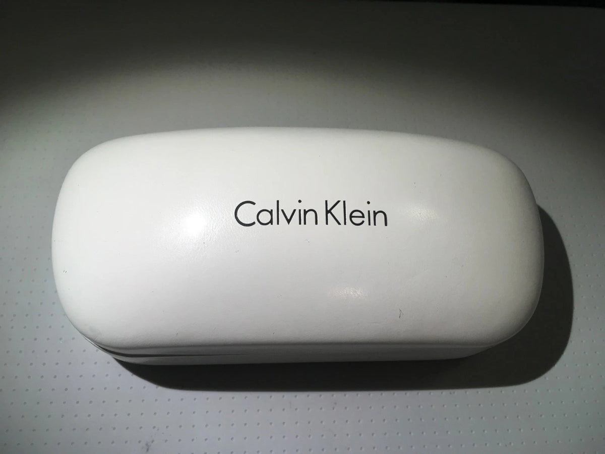 CALVIN KLEIN CK23509S438 — lentes de sol